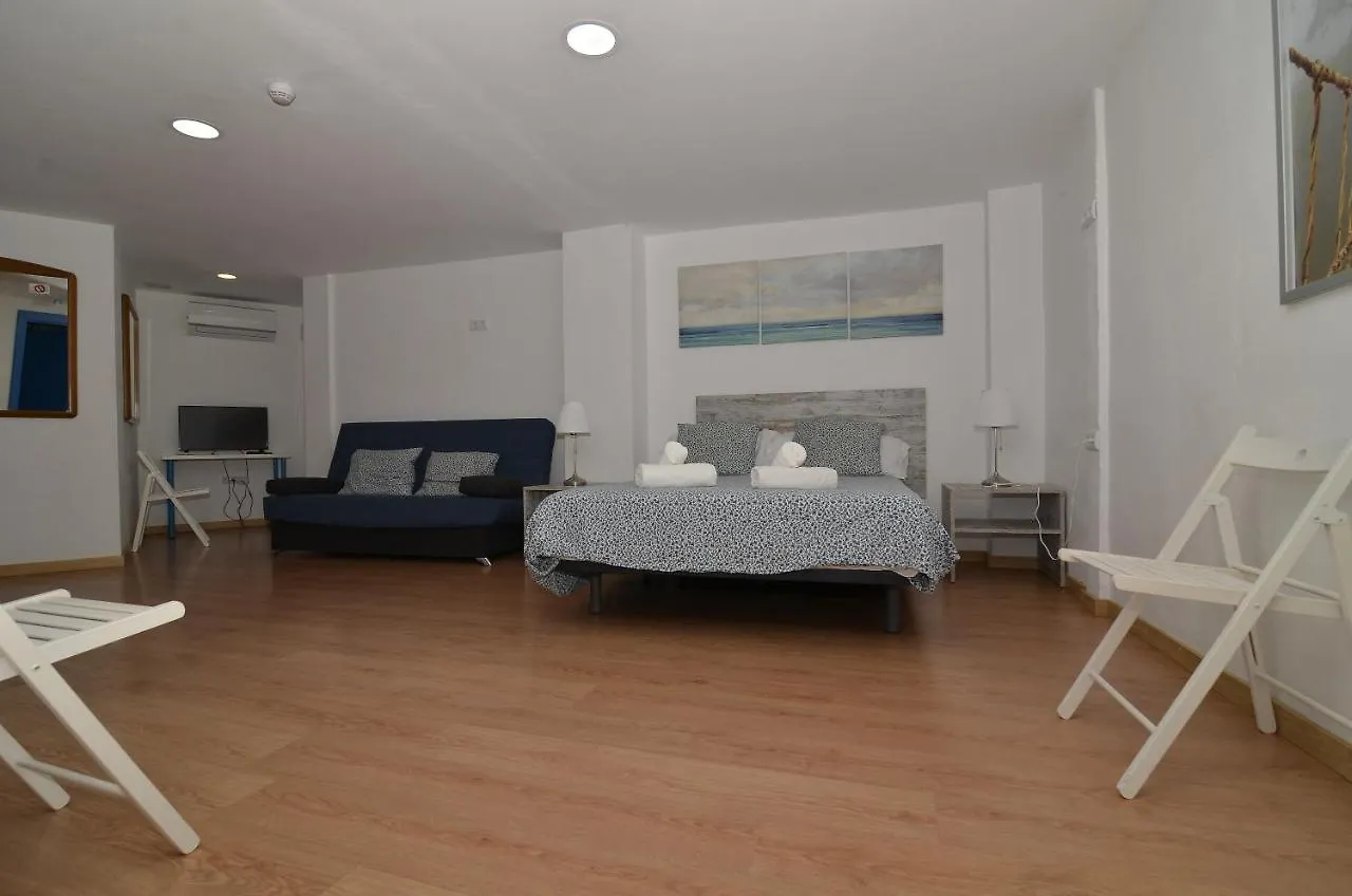 Hotel Boutique Nomadas Malaga 3*,